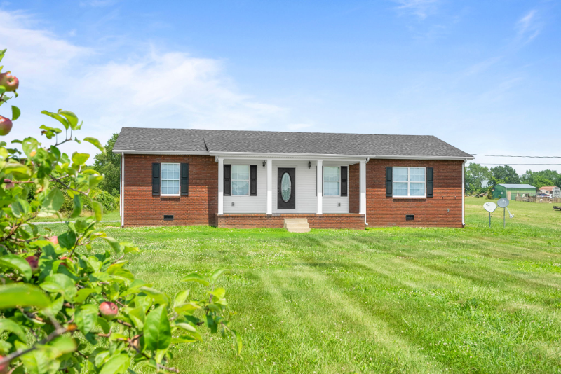 3816 N Pinson Rd - Photo 2 of 50