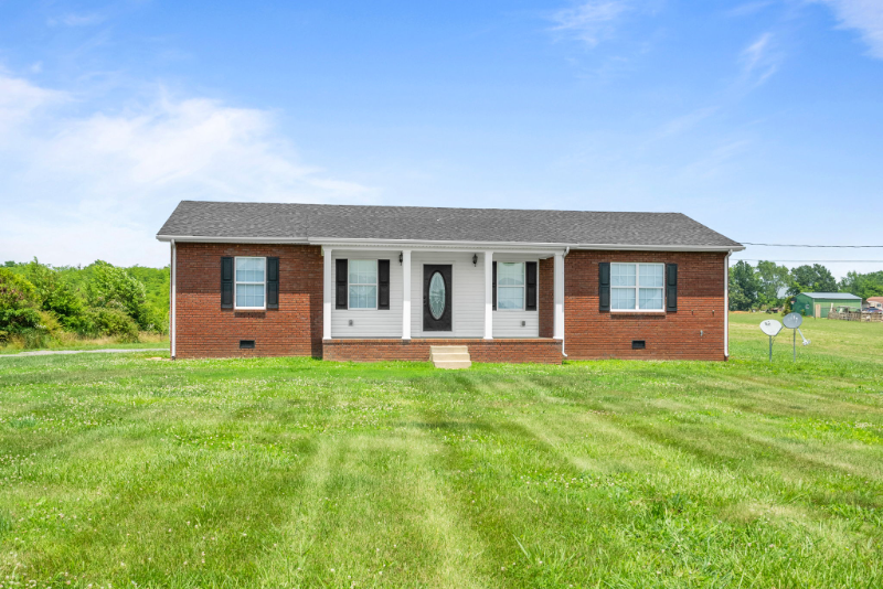 3816 N Pinson Rd - Photo 3 of 50