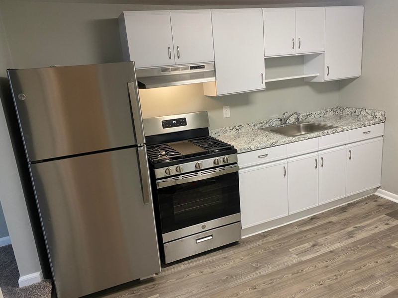 109 Runyon Ave #B - Photo 2 of 11