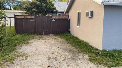 1715 Buchanan Street, Unit 2 Hollywood 33020 - Photo 3 of 33