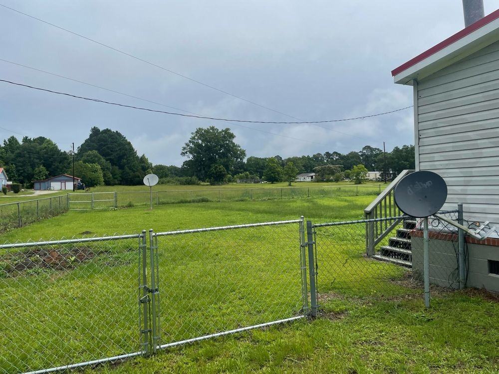 7808 Toogoodoo Rd - Photo 3 of 9