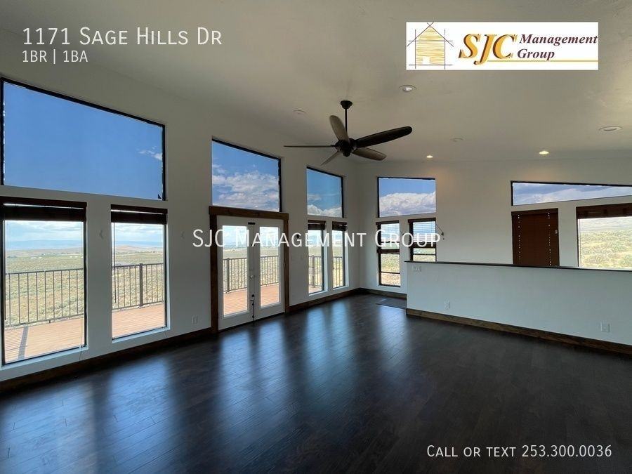 1171 Sage Hills Dr - Photo 3 of 11