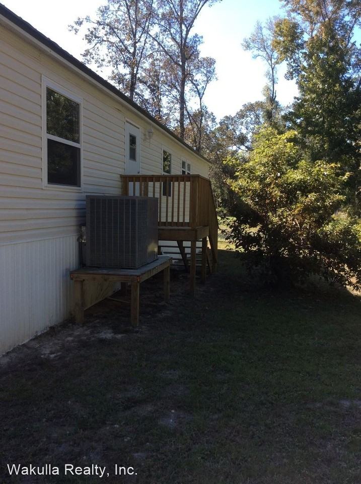 1894 Wild Cherry Dr - Photo 2 of 13