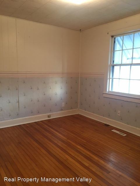 2519 Lincoln Ave - Photo 2 of 17