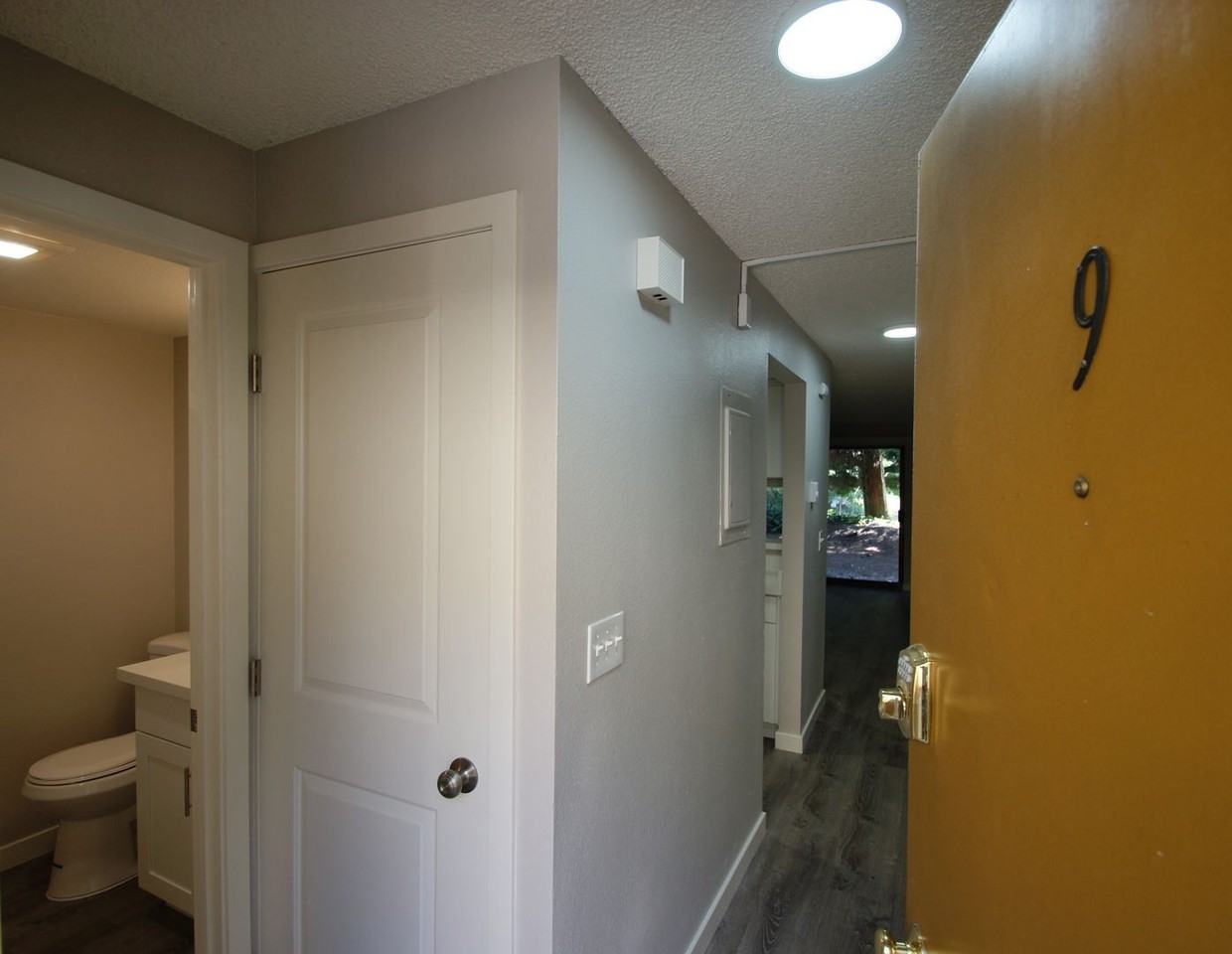 1710 or 1712 NE 145th St - Photo 2 of 17