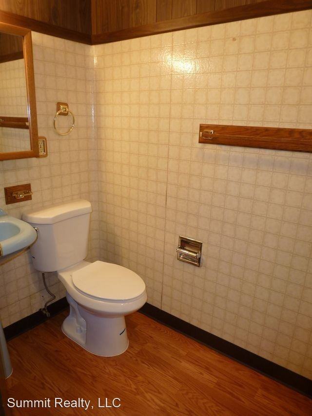 8748 Trinity Dr A - D - Photo 3 of 15