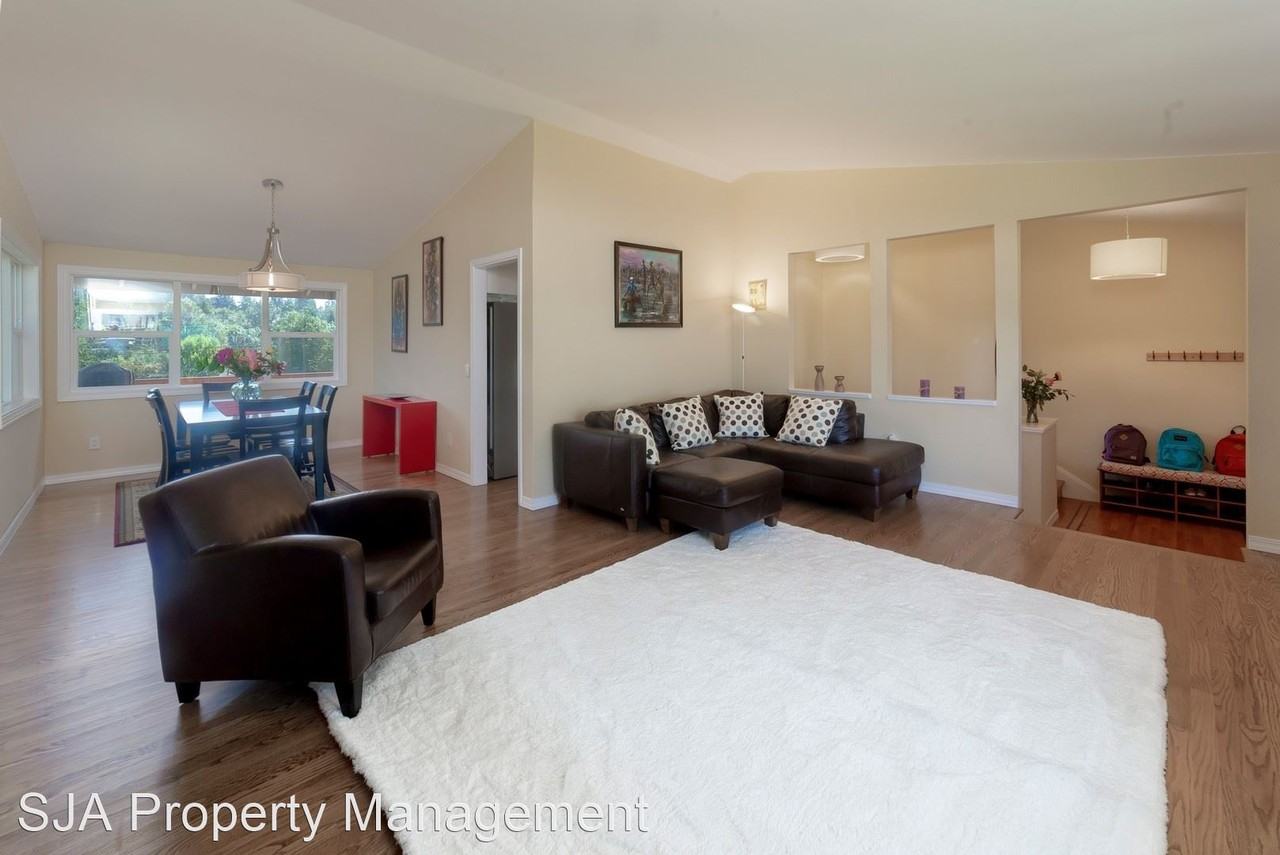 1618 5th Pl - Photo 3 of 28