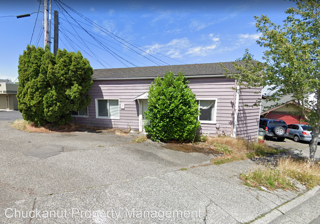 1308/1310 Billy Frank Jr St - Photo 2 of 3