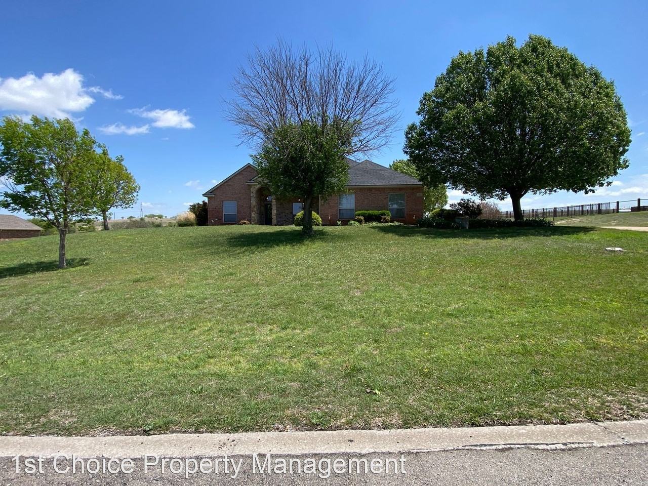 112 Prairie Ridge Dr - Photo 2 of 42