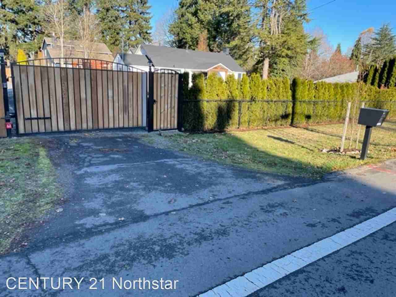 10475 Sw Park St - Photo 2 of 17