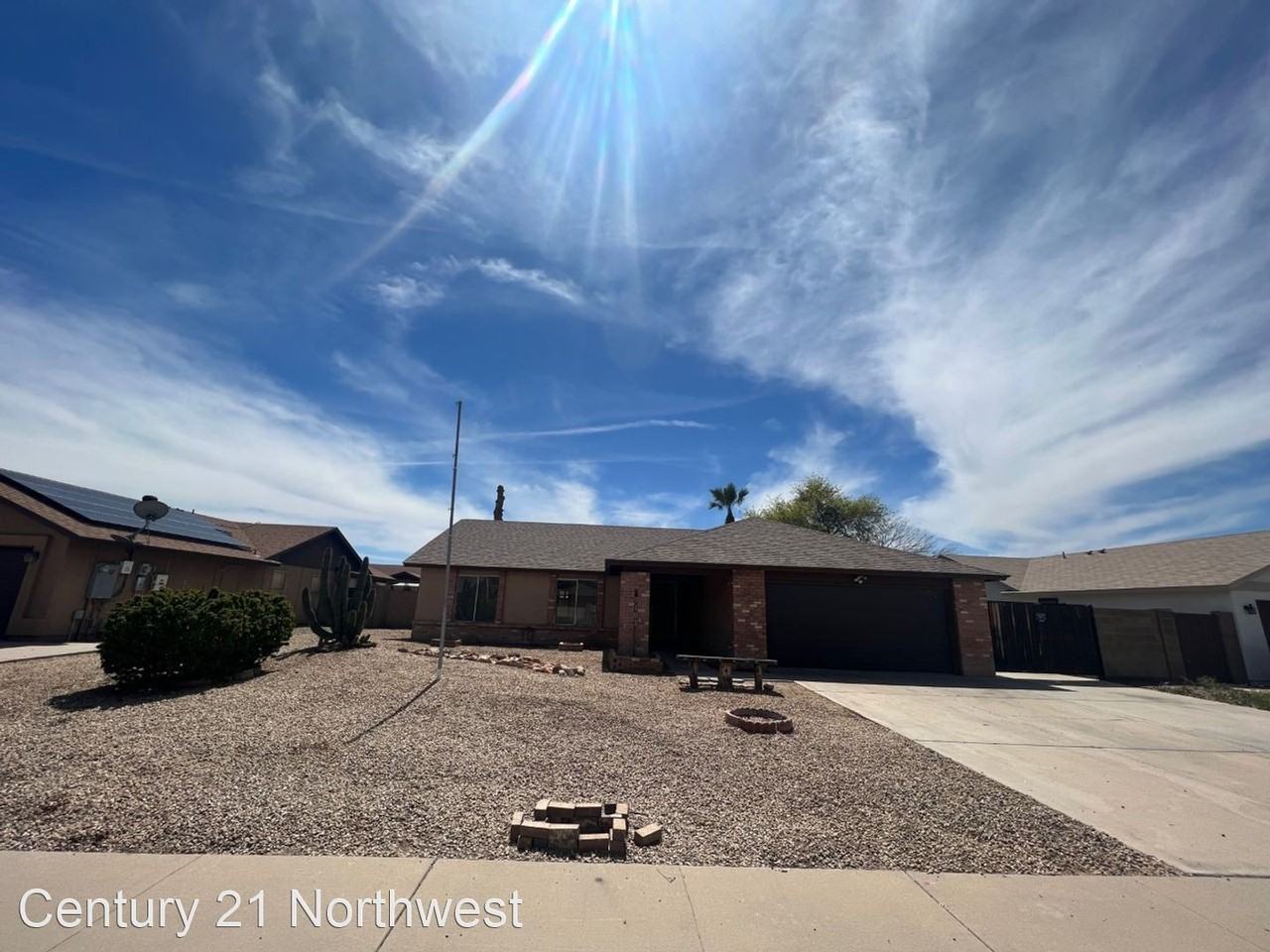 7107 W Sunnyside Dr - Photo 2 of 18