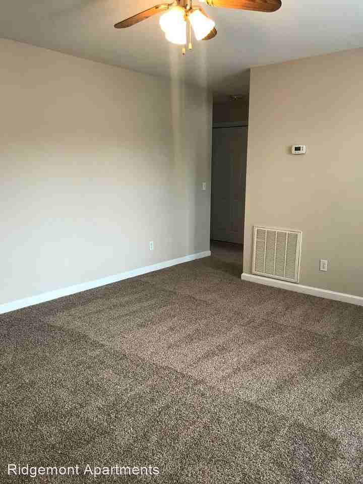 21 Ridgemont Drive - Photo 2 of 10