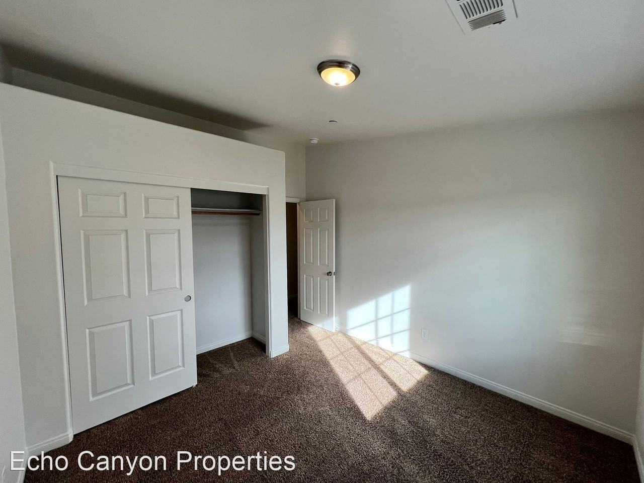 6909 Meadowlark Ave - Photo 2 of 14