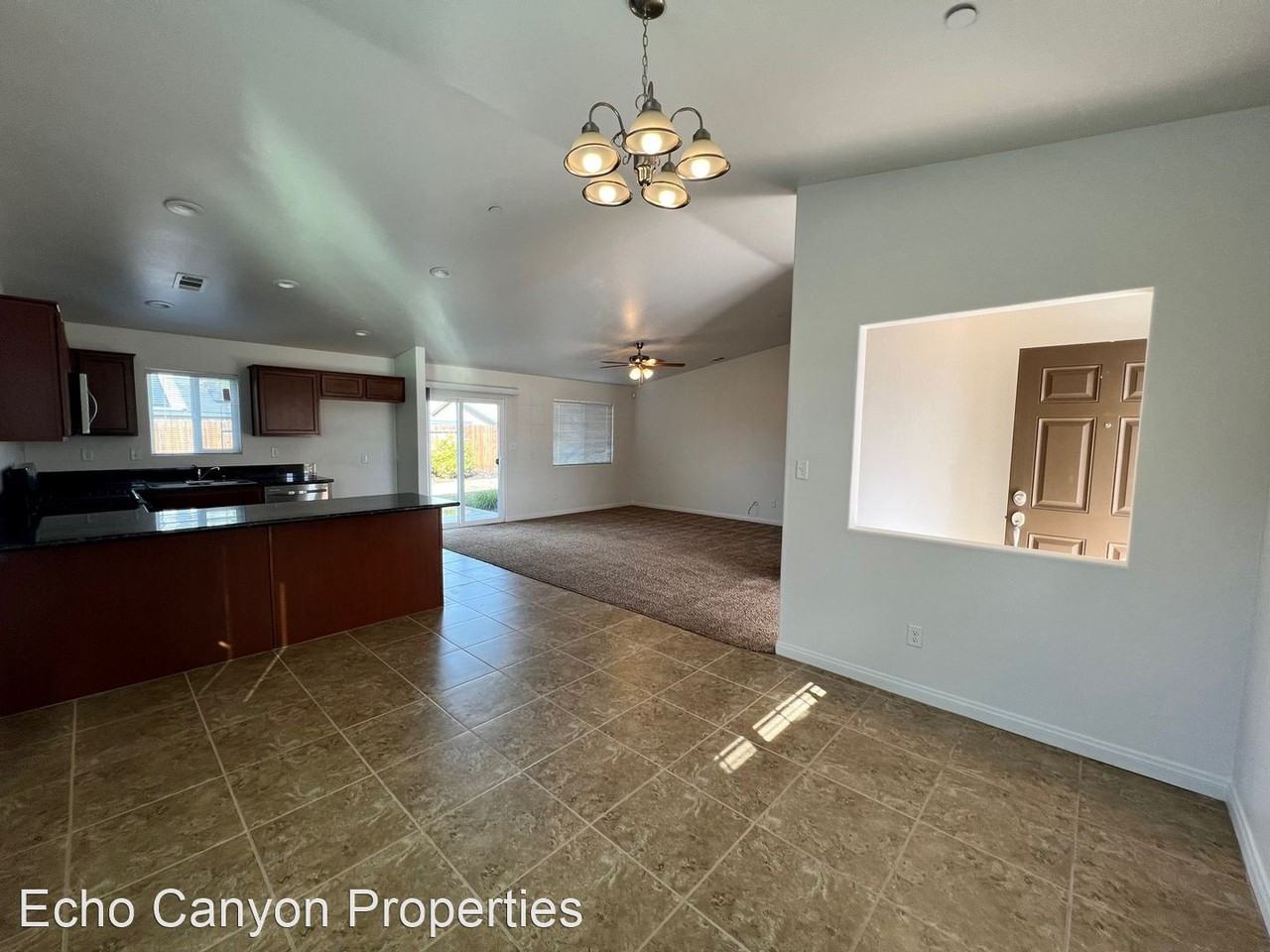 6909 Meadowlark Ave - Photo 3 of 14