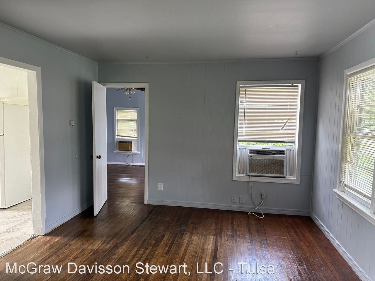 1816 N Delaware Pl - Photo 2 of 6