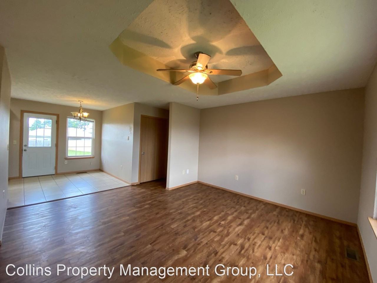 203 N Christopher Ln - Photo 3 of 18