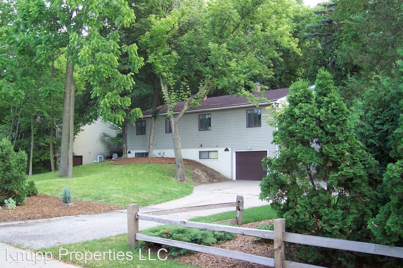 5219 Old Middleton Road 5221 Old Middleton Road Apartments in Madison