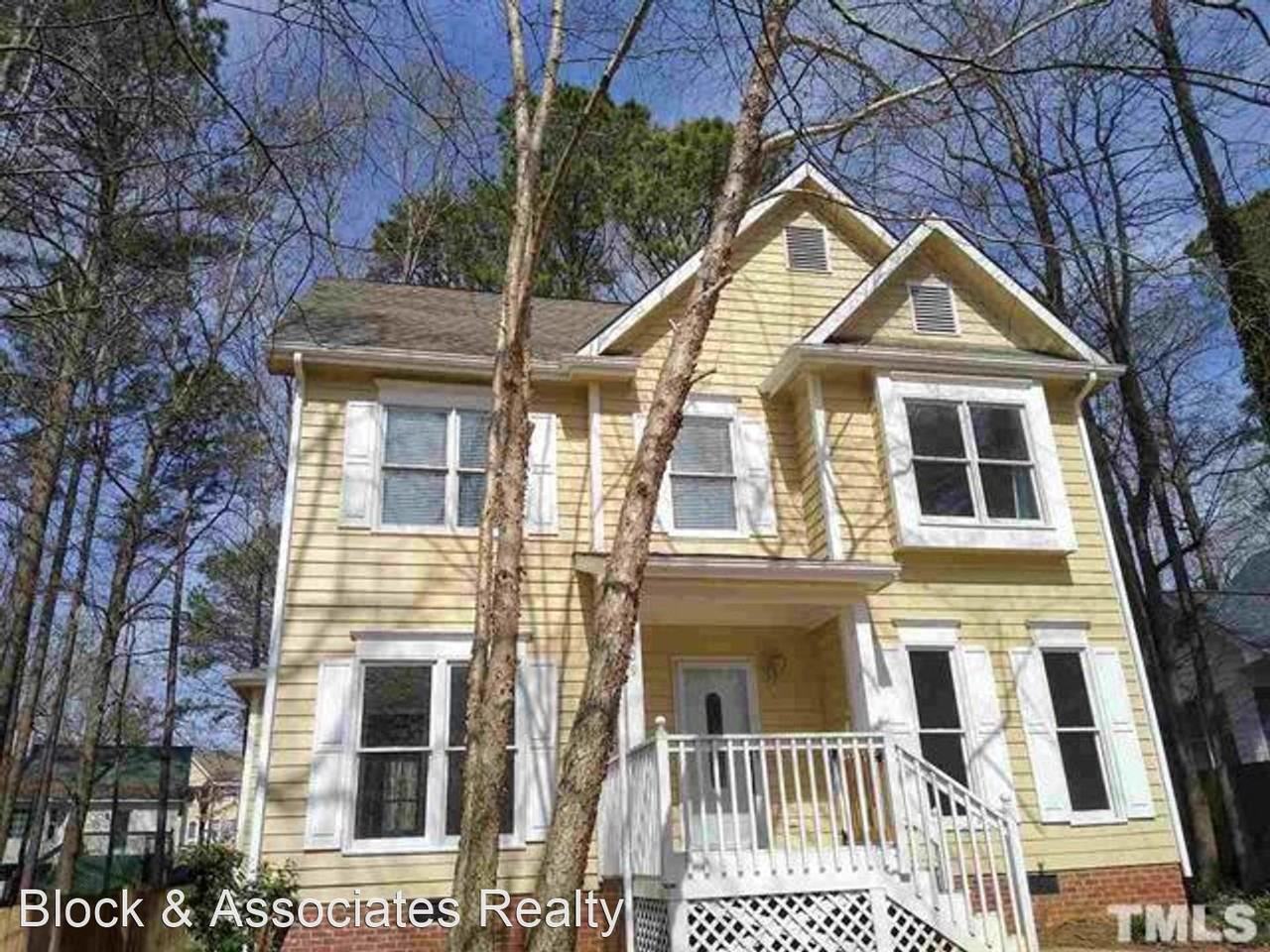 509 Westminster Dr