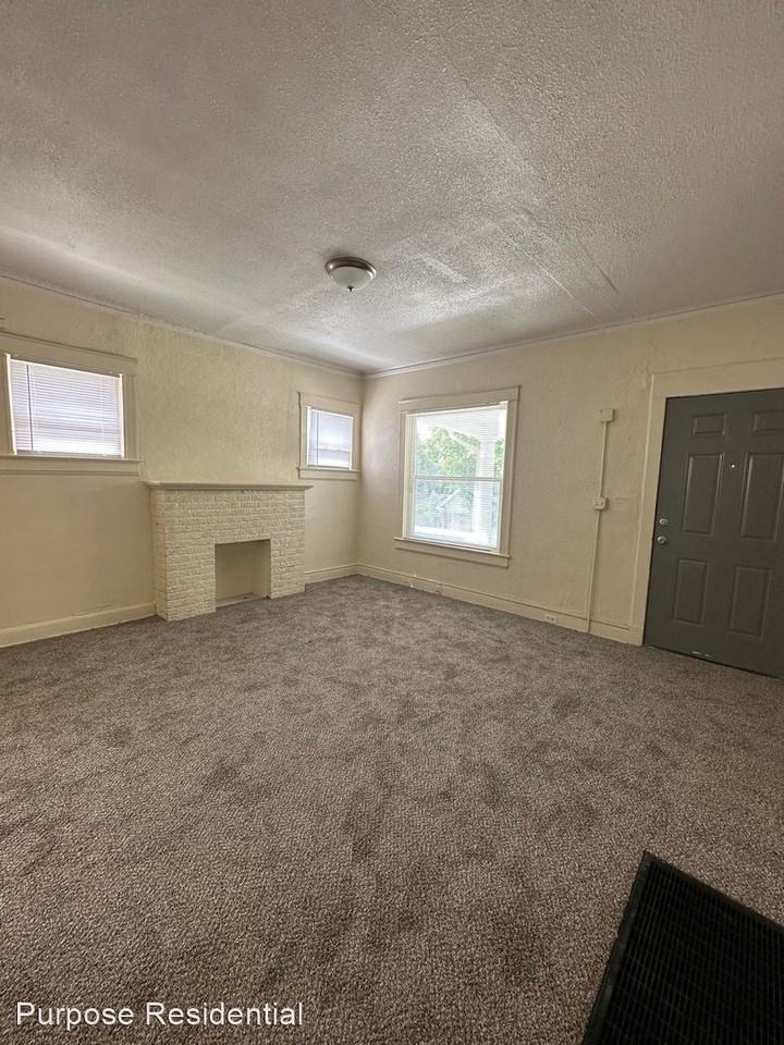 4405 Norledge Ave - Photo 2 of 8