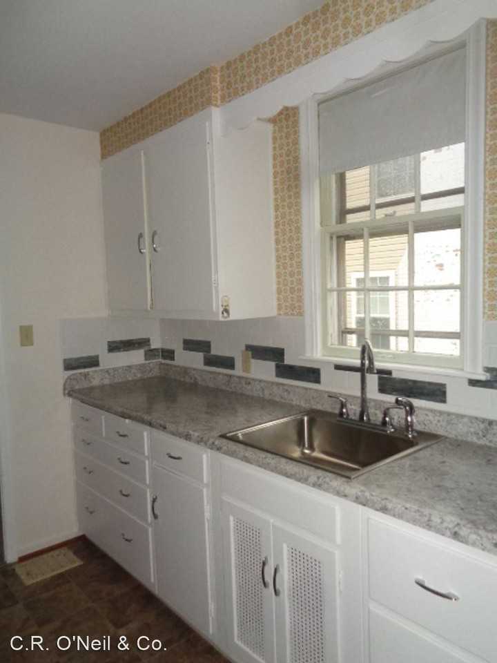 182 Westwood Rd - Photo 3 of 9