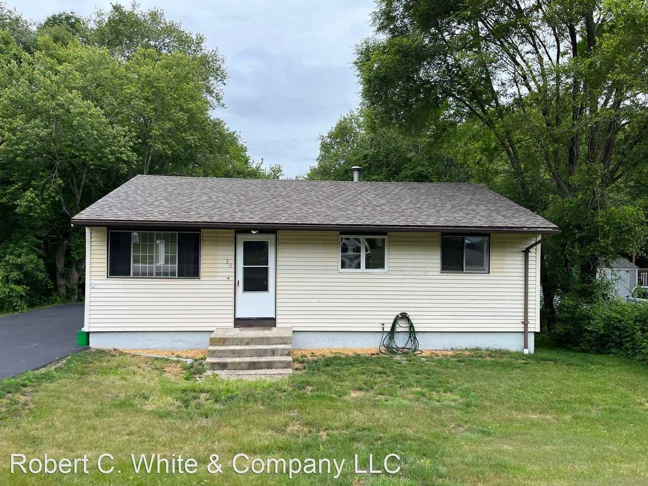33 Shawondassee Dr - Photo 2 of 19