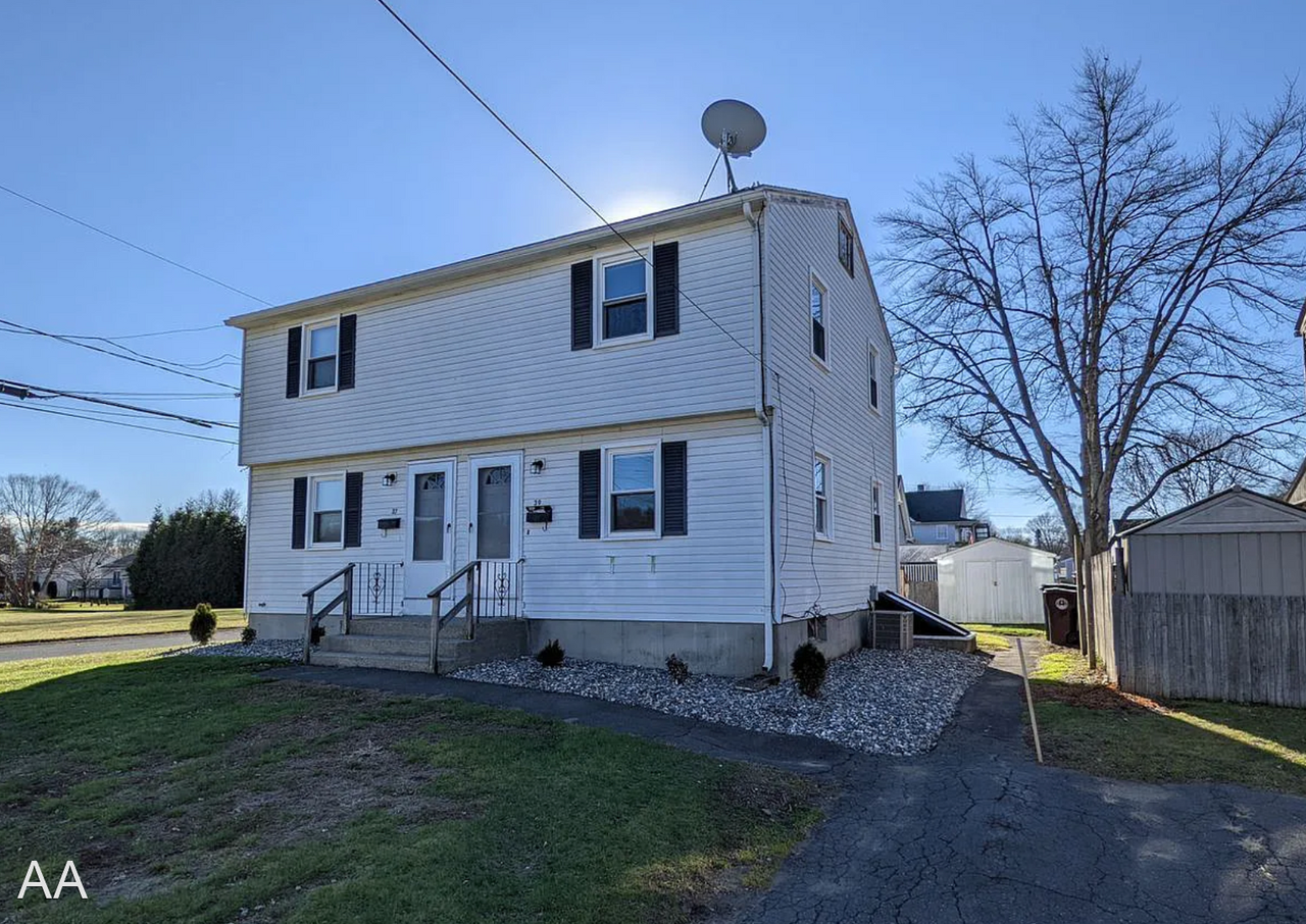 37-39 Greenwood Street - Photo 2 of 13