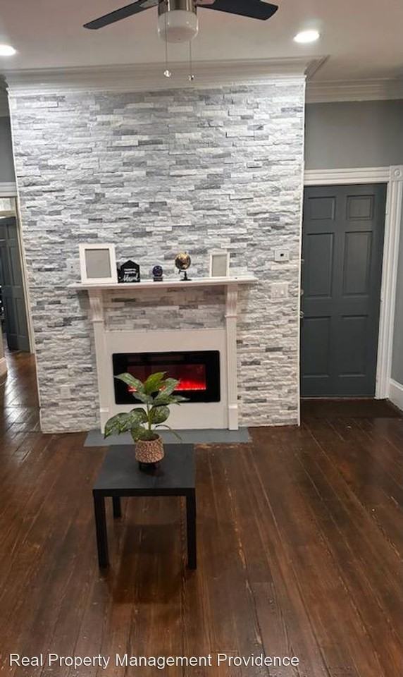 249 Orms Street - Photo 2 of 6