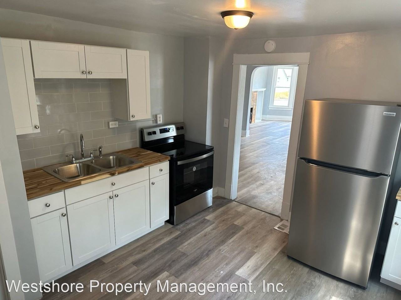 22 E Isabella Ave - Photo 2 of 9