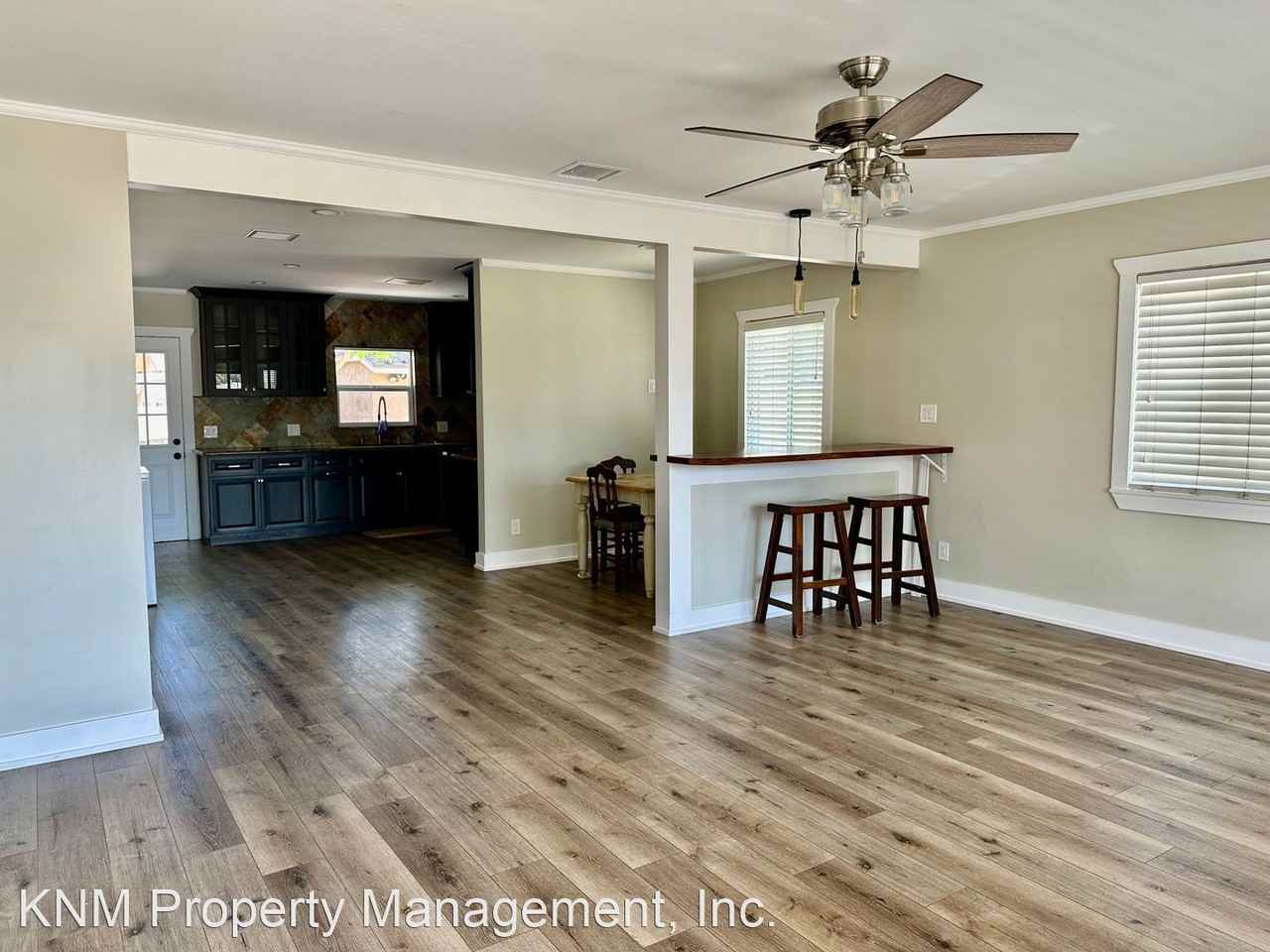 24301 Eshelman Ave - Photo 2 of 10