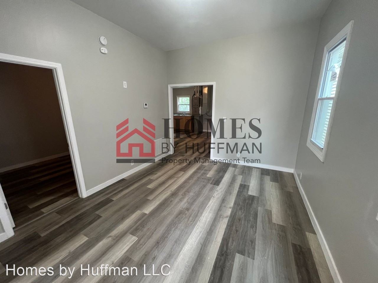 1413 Cumberland Ave - Photo 2 of 8