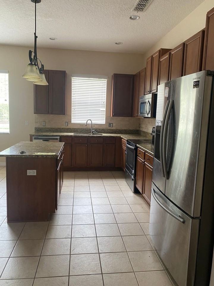 2534 Double Tree Pl - Photo 3 of 9