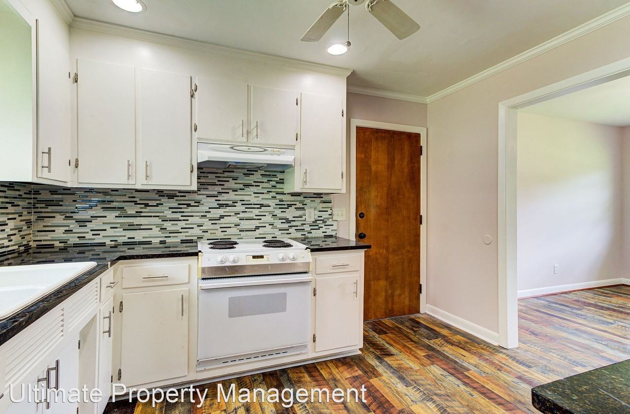 317 Johnston Dr - Photo 3 of 25