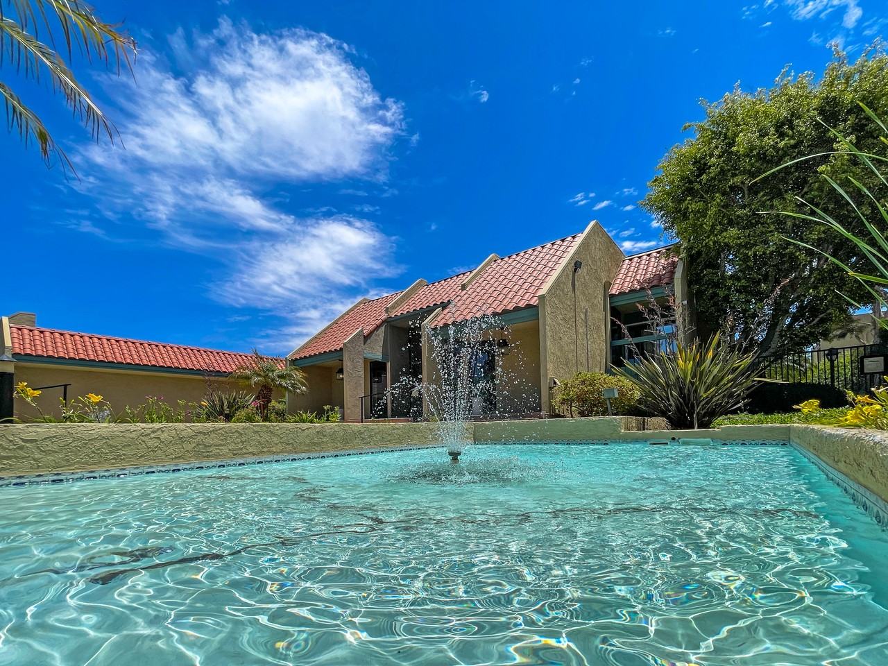 926 Palo Verde Ave - Photo 3 of 24