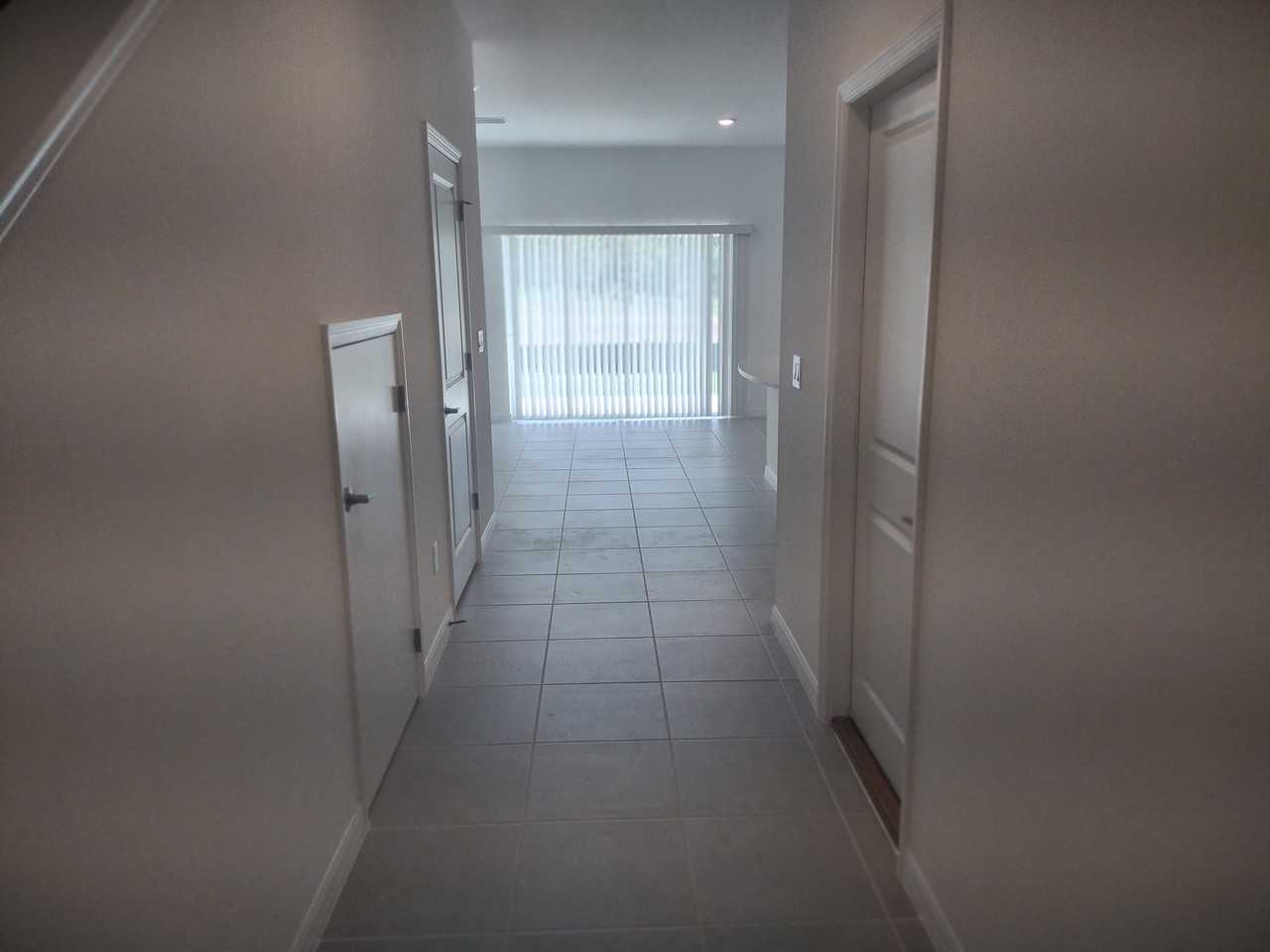 34202 Polacca Ln - Photo 2 of 20