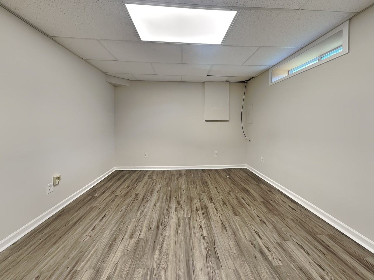 221 Taylor Ridge Trl - Photo 7 of 22
