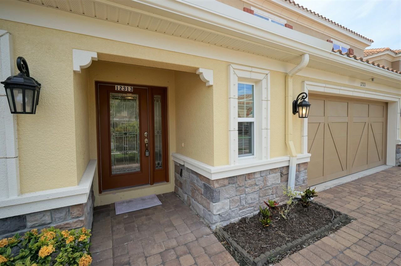12313 Terracina Chase Ct - Photo 2 of 27