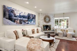 711 S Galena St #20D - Photo 1 of 1