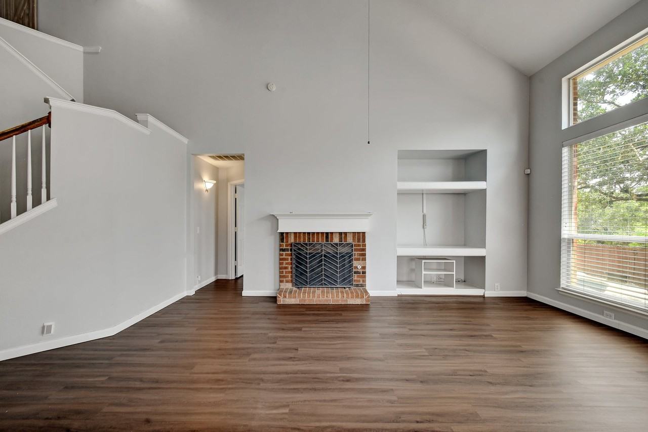 13412 Ribbon Rdg - Photo 6 of 35