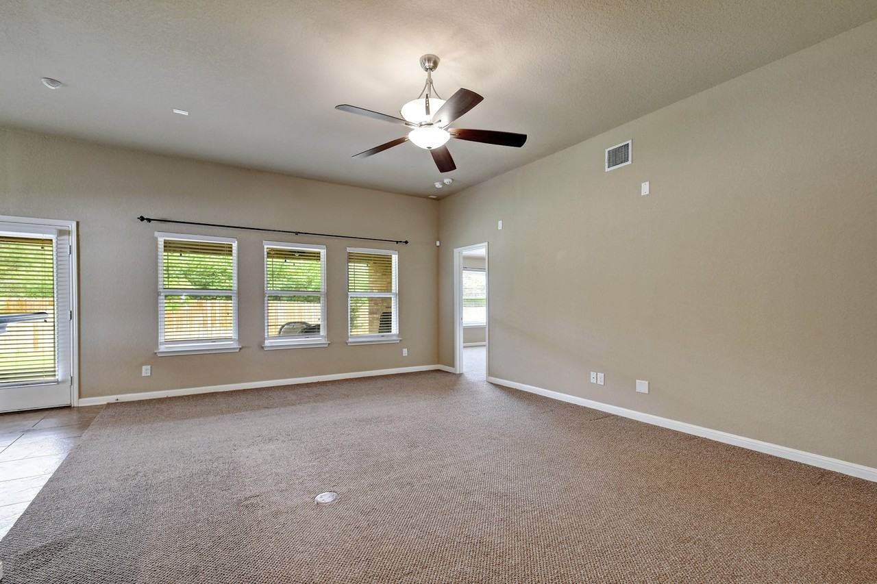 13307 Biltmore Lks - Photo 5 of 30