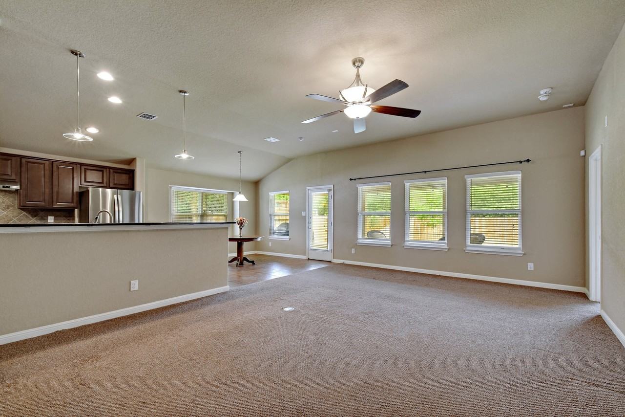 13307 Biltmore Lks - Photo 7 of 30