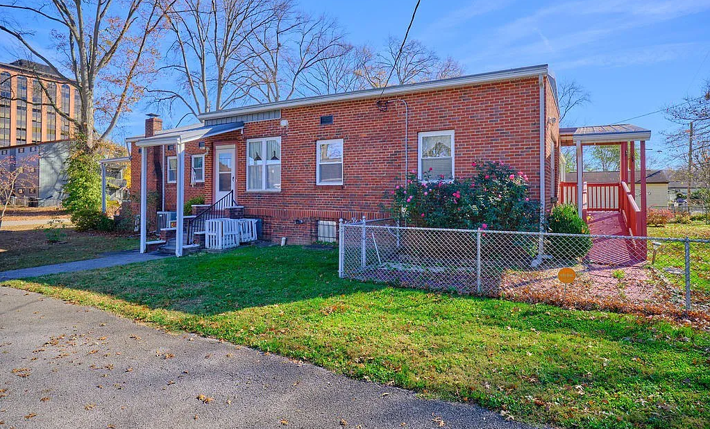 4701 Venable Ave #NA - Photo 3 of 3