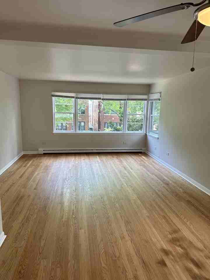 5640 N Talman Ave #2 - Photo 3 of 18