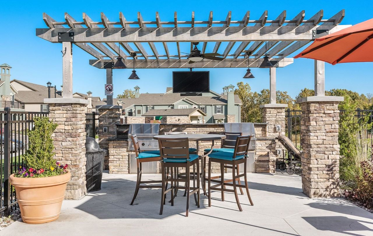 The Landing at Savannah West - Photo 2 of 27