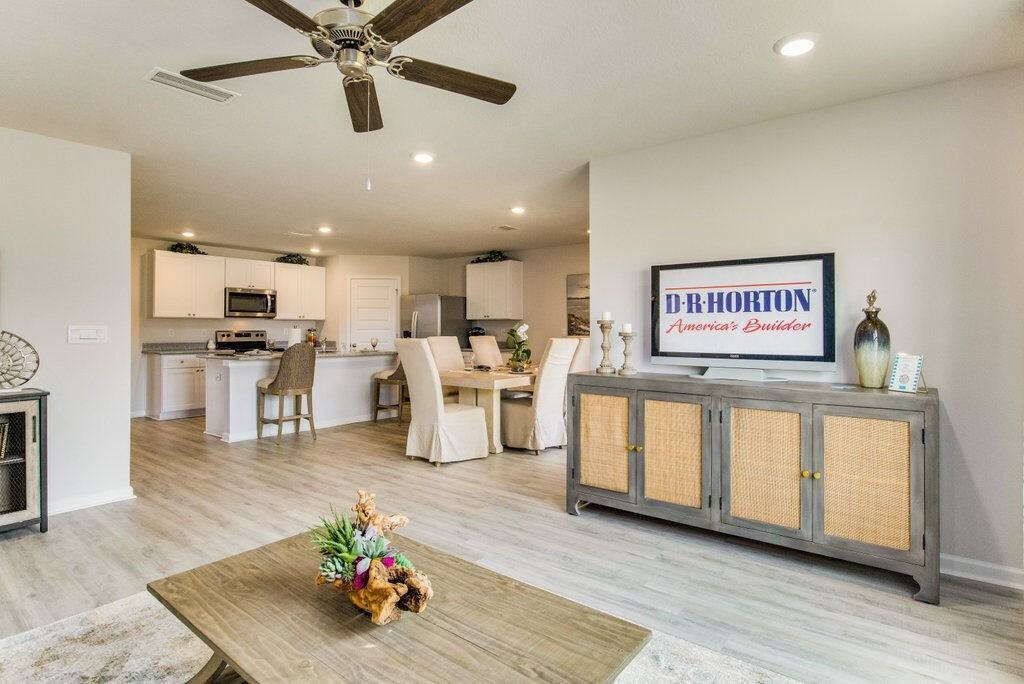 4811 Malay Cir - Photo 3 of 20