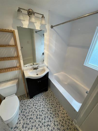 86 Juniper St - Photo 3 of 14