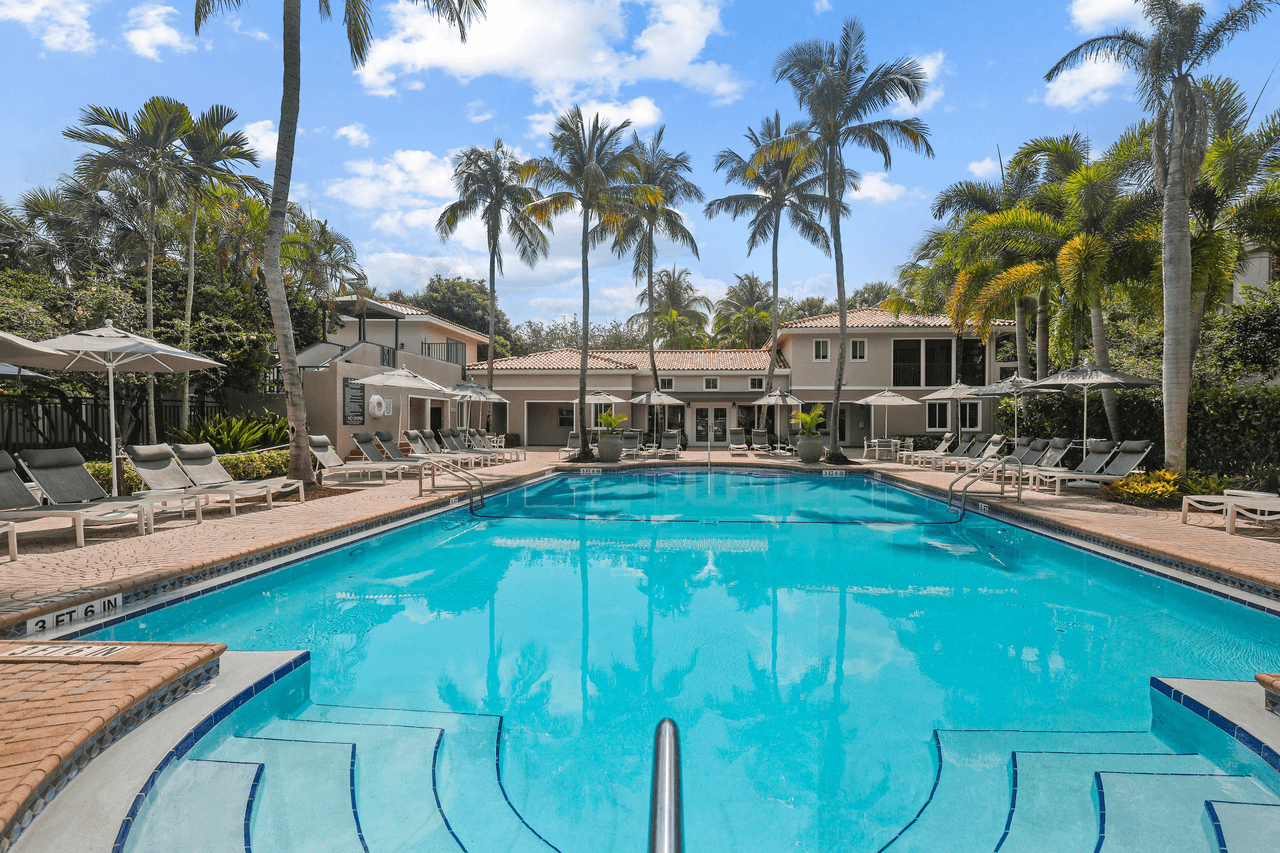 Coconut Palm Club Apartments - Photo 2 of 50