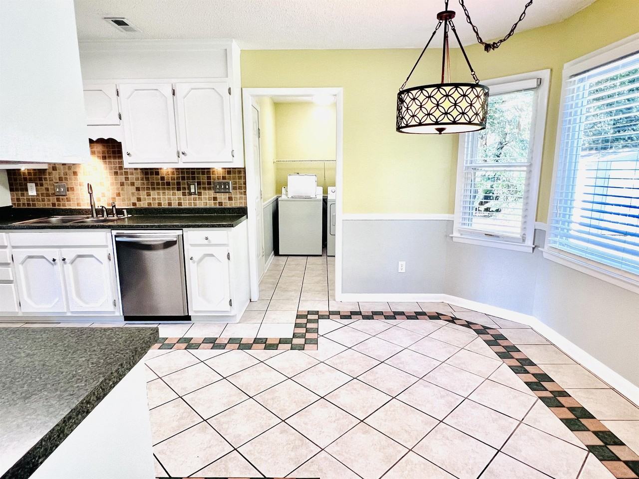 116 Bibb Dr #1 - Photo 6 of 40