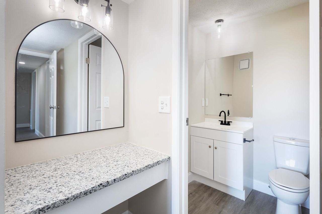 Fairfield Square - Photo 4 of 29