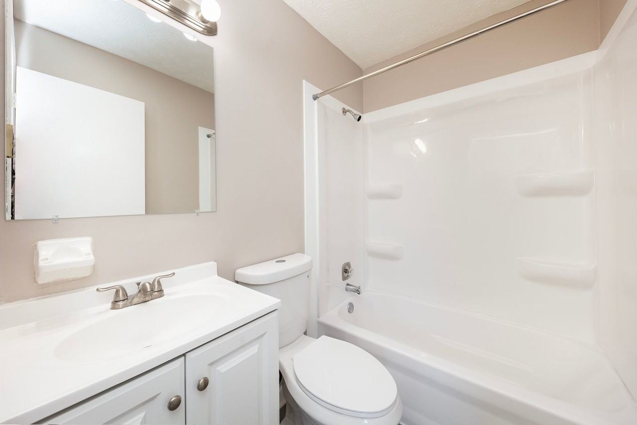 Southgate Apartments - Photo 2 of 6