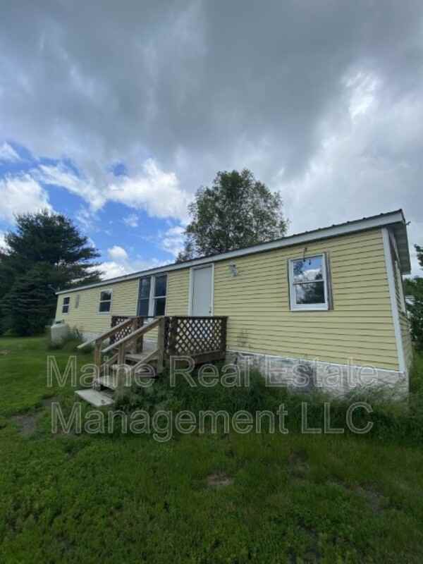 12 Maple Ridge Park - Photo 2 of 9